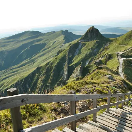 Apartmán T3 2 Etoiles Avec Wifi, A 300m Des Thermes - Fr-1-608-255 Le Mont-Dore